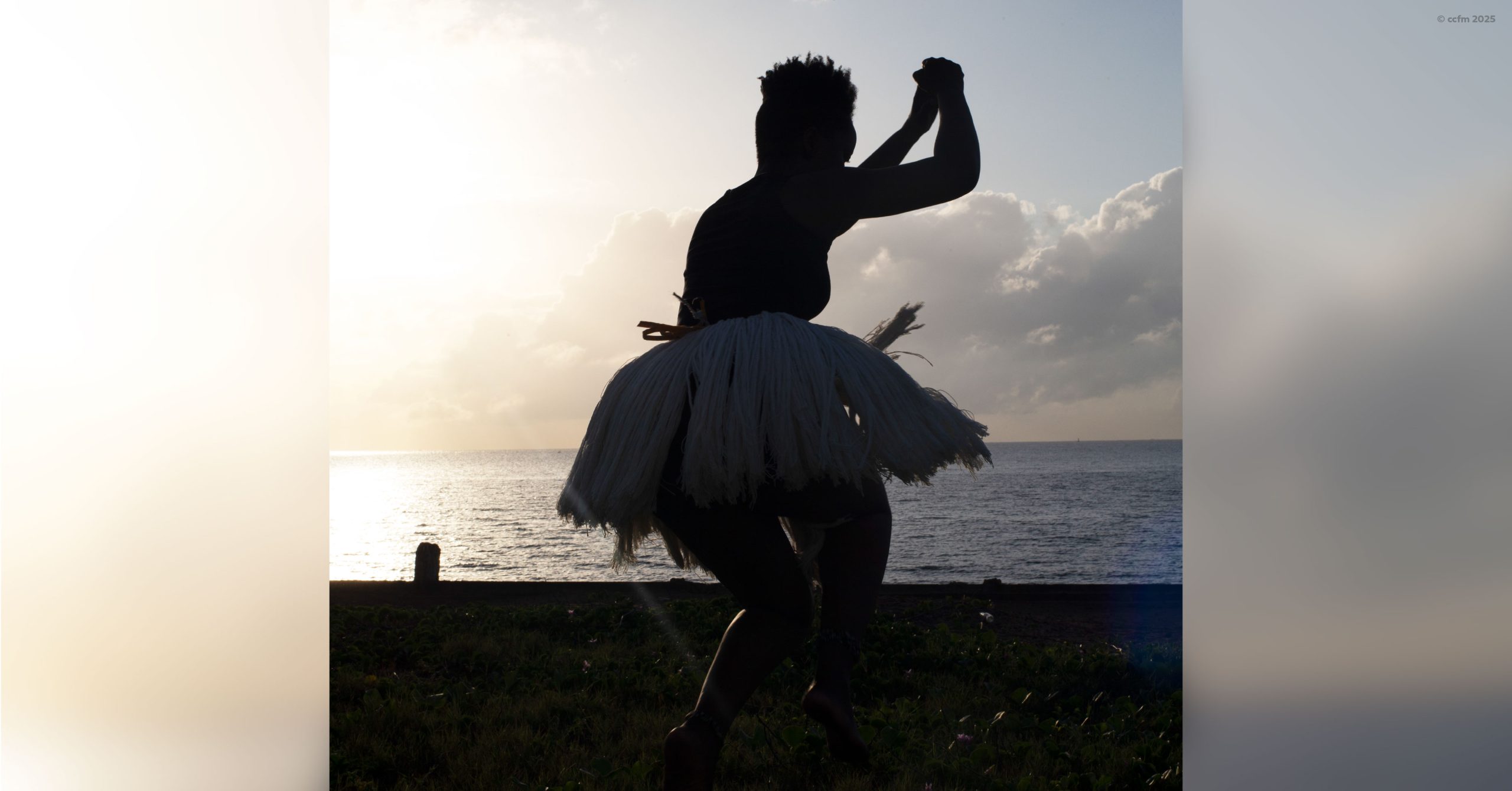 Os Sábados da Crianças | Dança | "Oficina Eco-Performativa" com Kátia Manjate